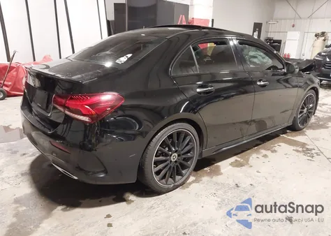 2019 Mercedes-Benz A 220 из США, поврежденный, VIN WDD3G4EBXKW026413